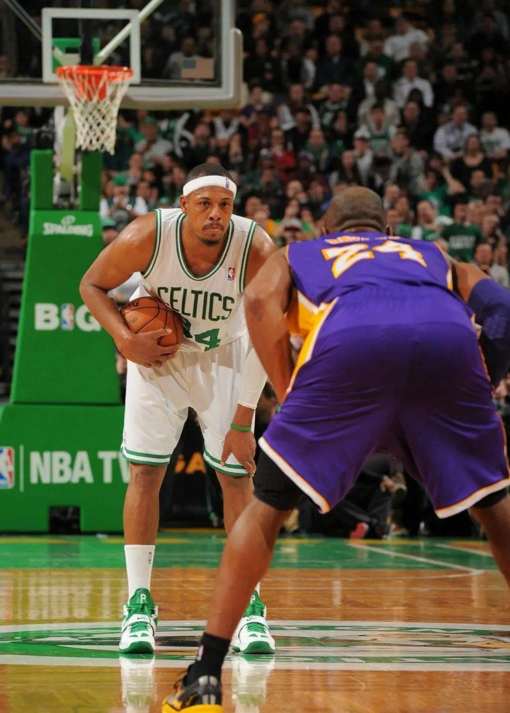 从偶像到自 从偶像到自