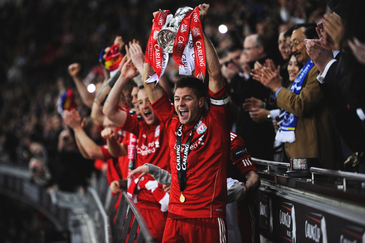 传球弧线落 传球弧线落